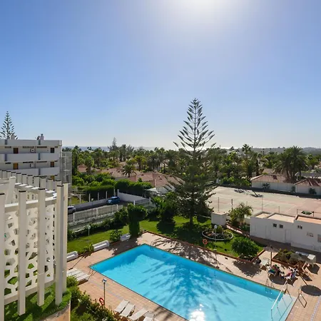 Sunandsea Daire *