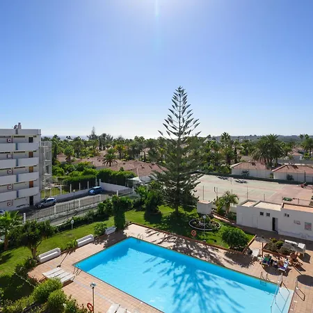 Sunandsea